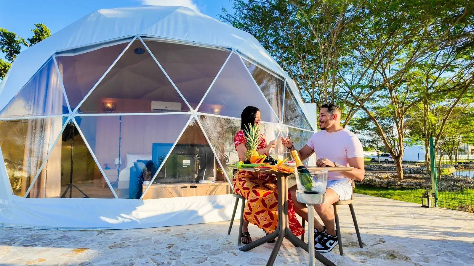 Santa Fe Bubble Glamping